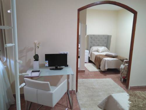 Imagen de la habitación del Hotel El Prat. Foto 10