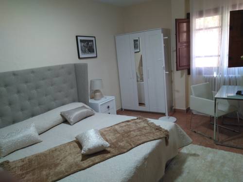 Imagen de la habitación del Hotel El Prat. Foto 13