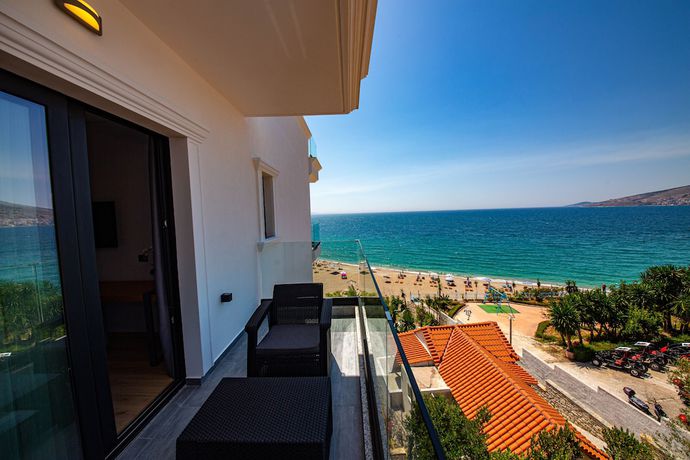 Imagen de la habitación del Hotel El Primero Hotel. Foto 11