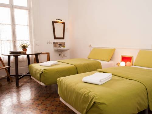 Imagen de la habitación del Hotel El Puchi Barcelona. Foto 8