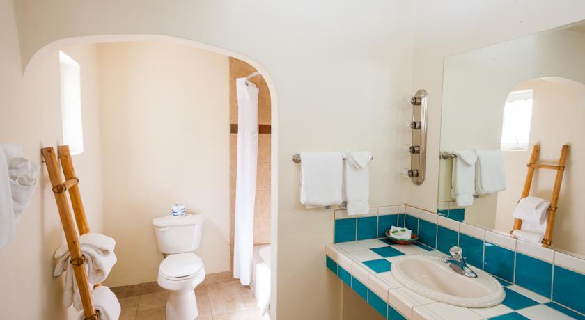 Imagen de la habitación del Hotel El Pueblo Lodge. Foto 2