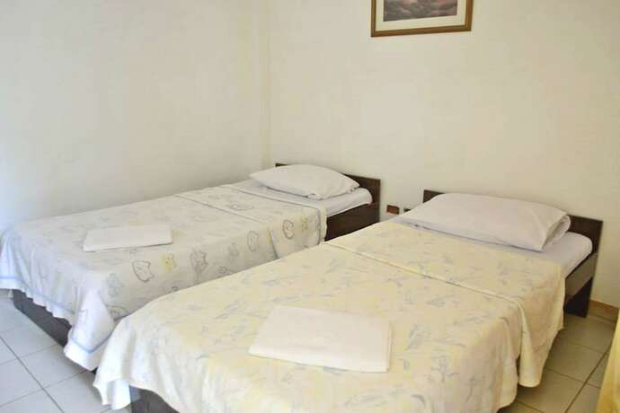 Imagen de la habitación del Hotel El Pueblo Rhizort. Foto 13