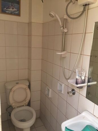 Imagen de la habitación del Hotel El Pueblo Rhizort. Foto 19