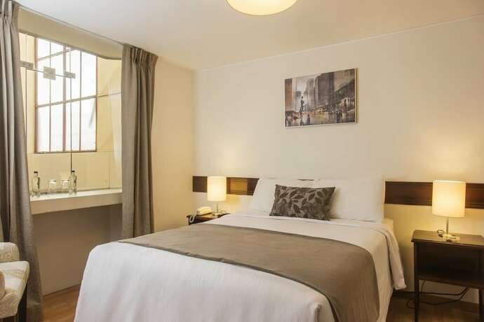 Imagen de la habitación del Hotel El Puente Boutique. Foto 18