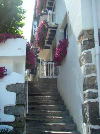 Imagen general del Hotel El Puerto, Mundaka. Foto 2