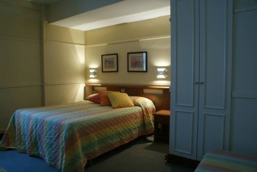 Imagen general del Hotel El Puerto, Mundaka. Foto 10