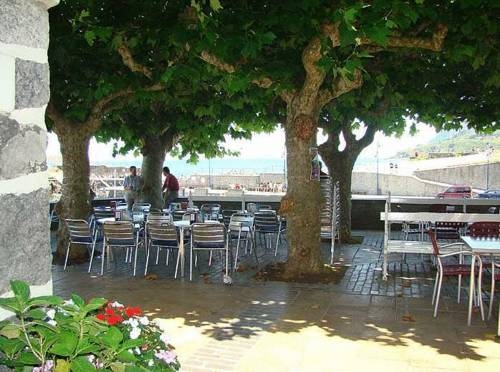 Imagen general del Hotel El Puerto, Mundaka. Foto 14