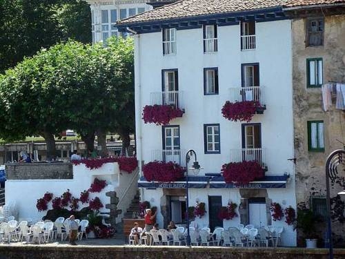 Imagen general del Hotel El Puerto, Mundaka. Foto 15