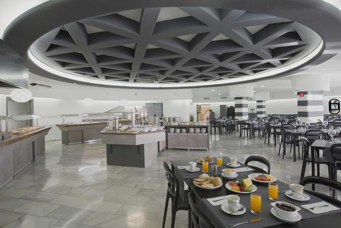 Imagen general del Hotel El Puerto by Pierre and Vacances. Foto 3