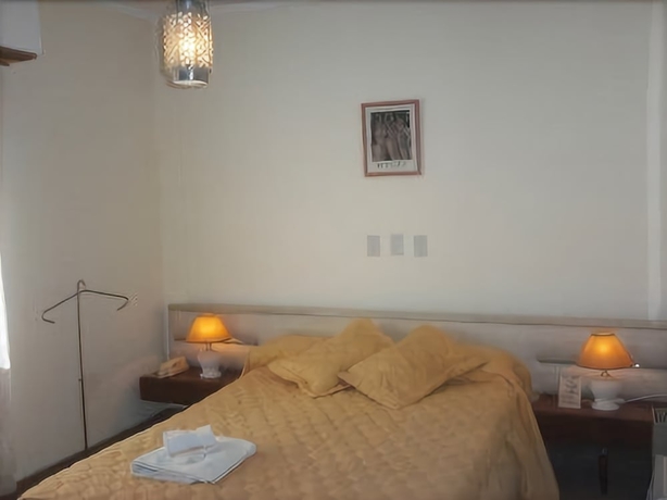 Imagen de la habitación del Hotel El Quijote. Foto 4