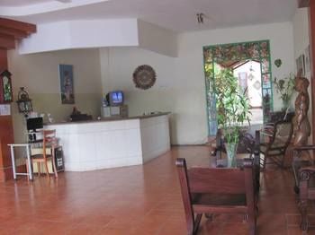 Imagen de los interiores del Hotel El Raizon. Foto 10