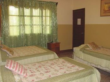 Imagen de la habitación del Hotel El Raizon. Foto 6