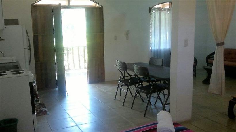 Imagen de la habitación del Hotel El Ramal. Foto 13