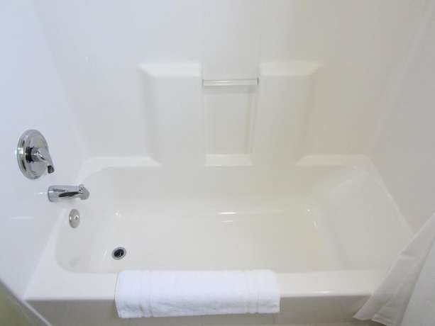 Imagen de la habitación del Hotel El Rancho Inn Hawthorne. Foto 2