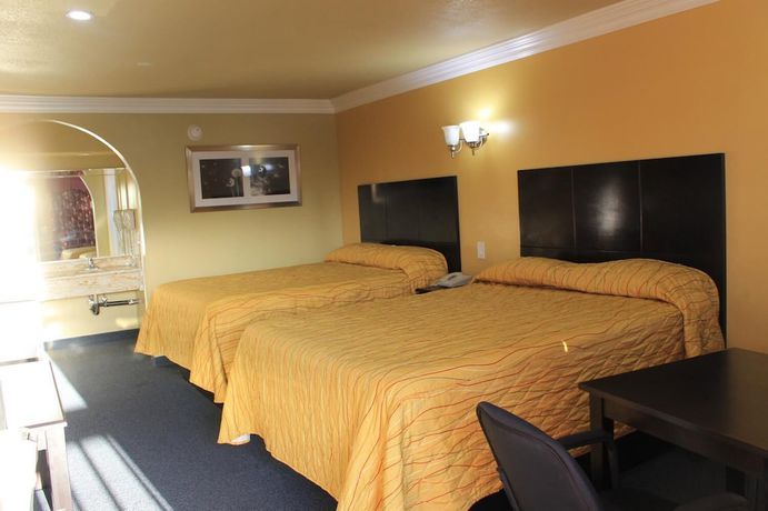 Imagen de la habitación del Hotel El Rancho Inn Hawthorne. Foto 7