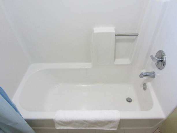 Imagen de la habitación del Hotel El Rancho Inn Hawthorne. Foto 9