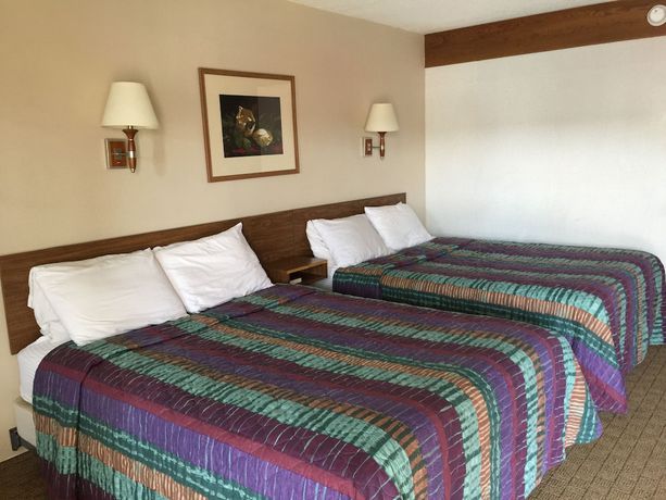 Imagen de la habitación del Hotel El Rancho, Williston. Foto 7
