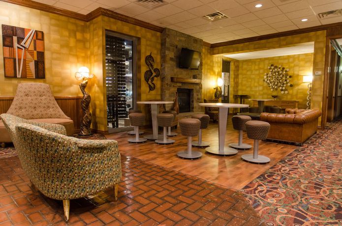Imagen de los interiores del Hotel El Rancho, Williston. Foto 18