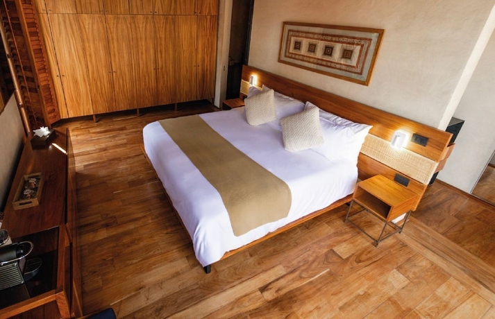 Imagen de la habitación del Hotel El Recinto Luxury. Foto 2