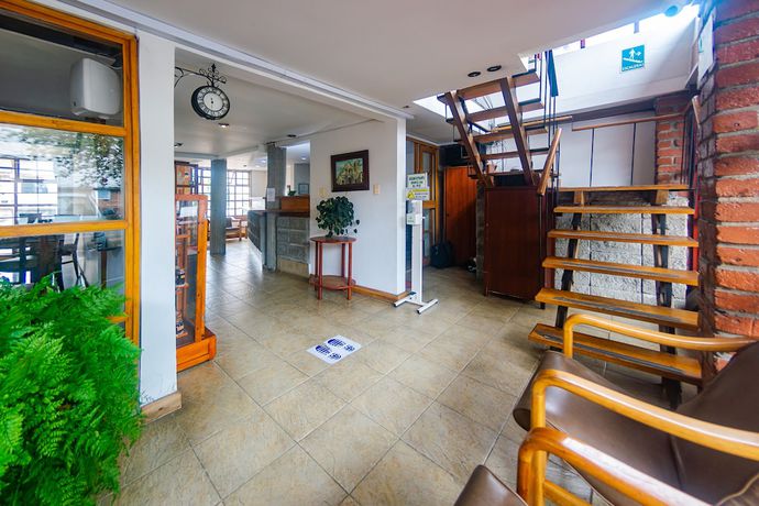 Imagen de los interiores del Hotel El Recuerdo. Foto 20