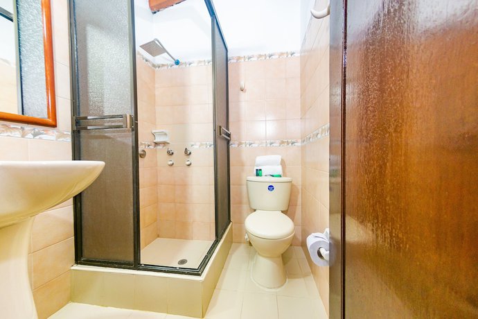 Imagen de la habitación del Hotel El Recuerdo. Foto 15