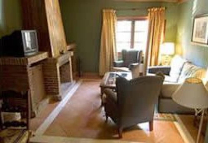 Imagen de la habitación del Hotel El Refugio De Juanar. Foto 16