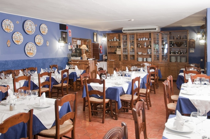 Imagen del bar/restaurante del Hotel El Refugio De Juanar. Foto 3