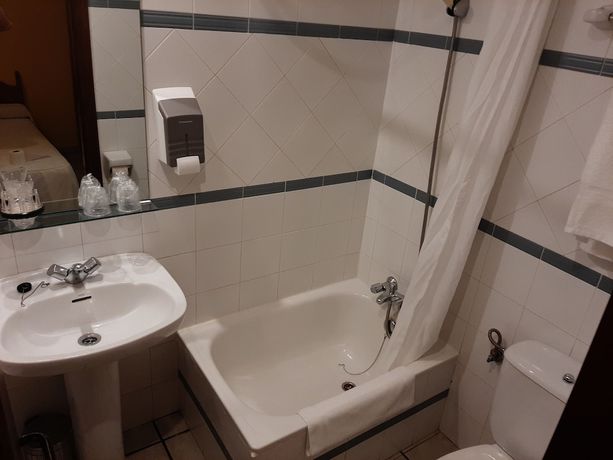 Imagen de la habitación del Hotel El Refugio Hosteria. Foto 14