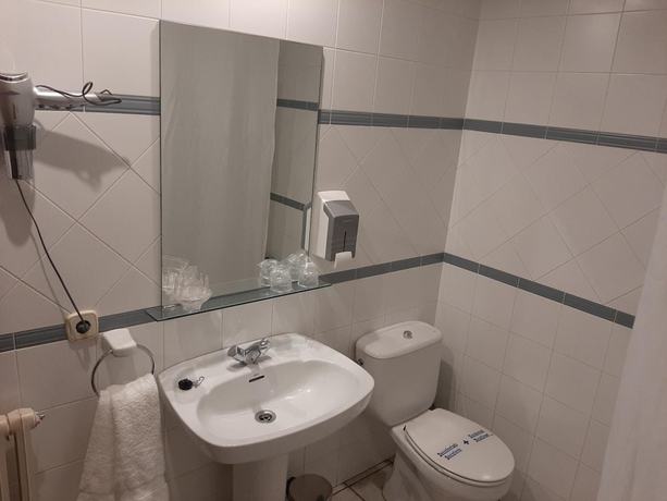 Imagen de la habitación del Hotel El Refugio Hosteria. Foto 19