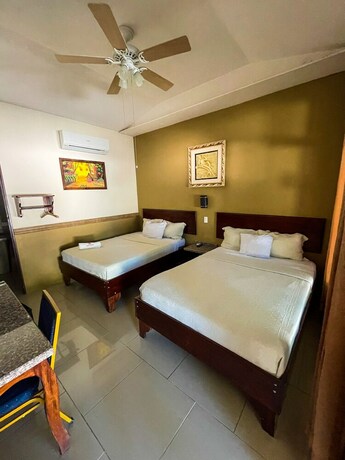 Imagen de la habitación del Hotel El Regalo. Foto 9