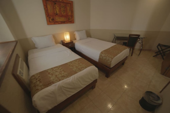 Imagen de la habitación del Hotel El Regio. Foto 7