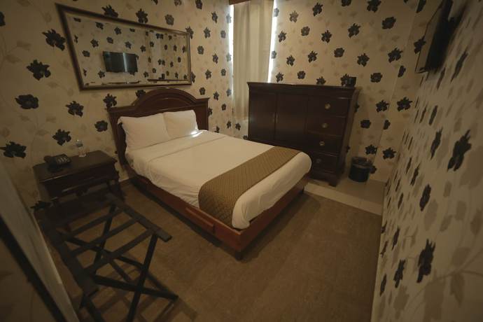 Imagen general del Hotel El Regio. Foto 1