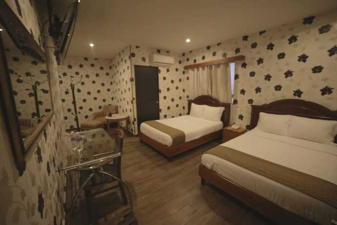 Imagen de la habitación del Hotel El Regio. Foto 13