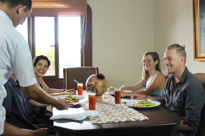Imagen de la habitación del Hotel El Reith Lake Granada Nicaragua. Foto 2