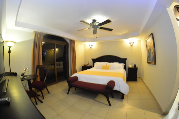 Imagen de la habitación del Hotel El Reith Lake Granada Nicaragua. Foto 10