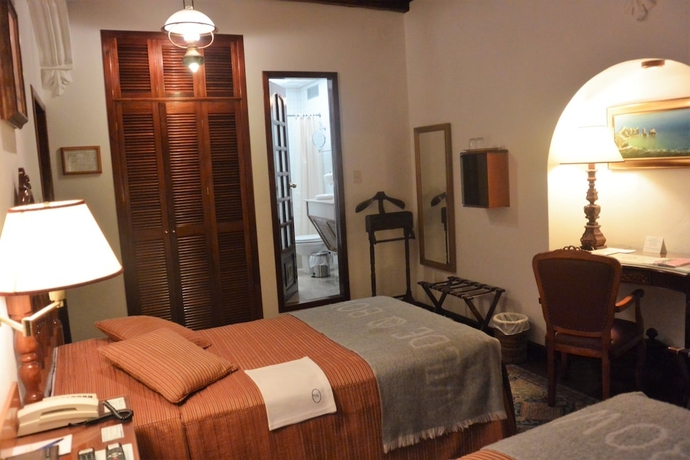 Imagen de la habitación del Hotel El Relicario Del Carmen. Foto 3