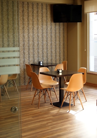 Imagen del bar/restaurante del Hotel El Retiro De Cardea. Foto 8