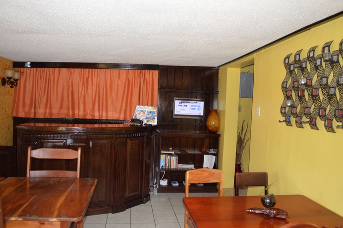 Imagen de los interiores del Hotel El Rey. Foto 14