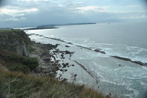 Imagen de la habitación del Hotel El Ribero De Langre. Foto 5