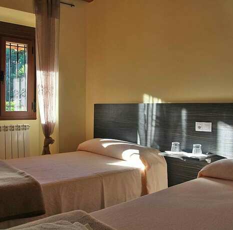 Imagen general del Hotel El Rinc&oacute;n de Pin - Hostel. Foto 2