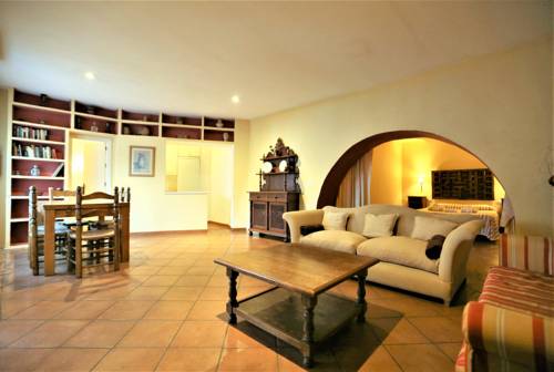 Imagen de los interiores del Hotel El Rinc&oacute;n de San Benito. Foto 11
