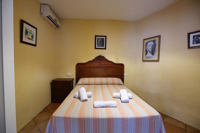 Imagen de la habitación del Hotel El Rinc&oacute;n de San Benito. Foto 6