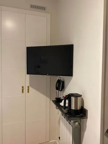 Imagen de la habitación del Hotel El Rincon de Gran Via. Foto 6