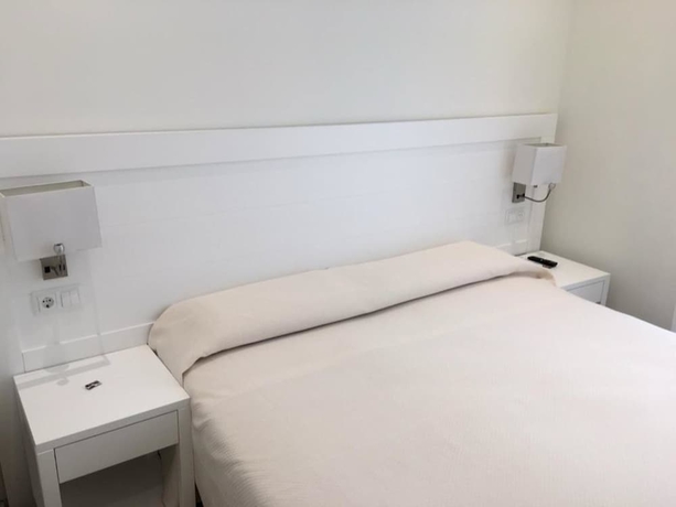 Imagen de la habitación del Hotel El Rincon de Gran Via. Foto 13