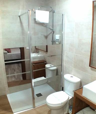 Imagen de la habitación del Hotel El Rincon de Yaxu. Foto 19