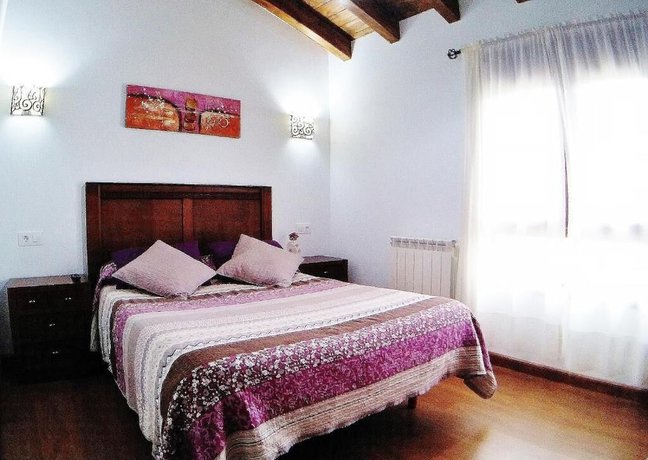 Imagen de la habitación del Hotel El Rincon de Yaxu. Foto 21