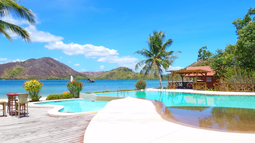 Imagen de la piscina del Hotel El Rio Y Mar Resort. Foto 14