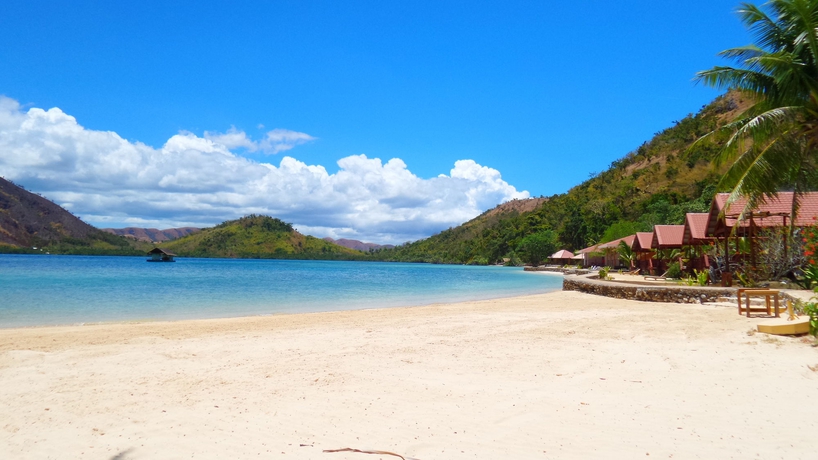 Imagen de los exteriores del Hotel El Rio Y Mar Resort. Foto 11