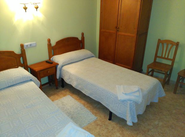 Imagen de la habitación del Hotel El Roble. Foto 8