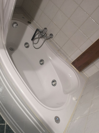 Imagen de la habitación del Hotel El Roblón De Cabuerniga. Foto 17